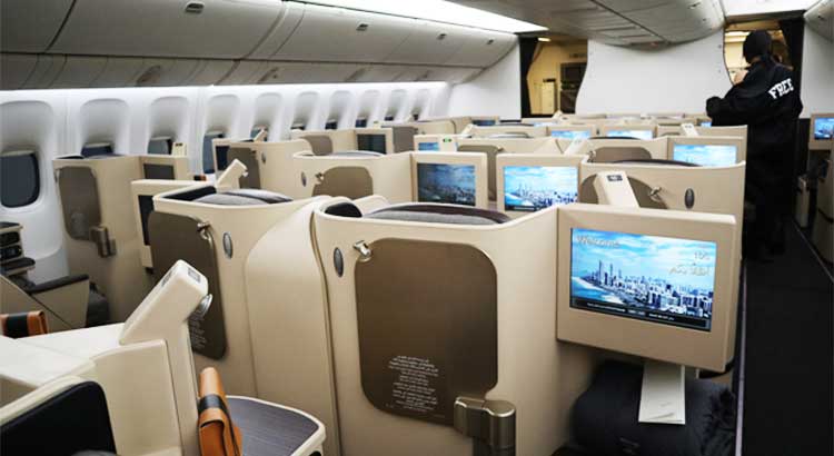 Flight Review: Etihad Airways Business Class - Toronto (YYZ) To Abu ...